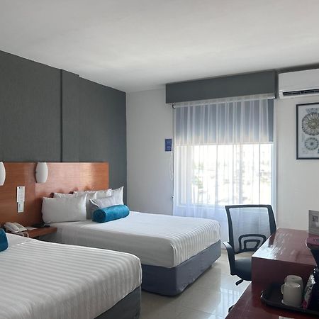 Hotel Gran Minatitlan Plaza Exterior foto