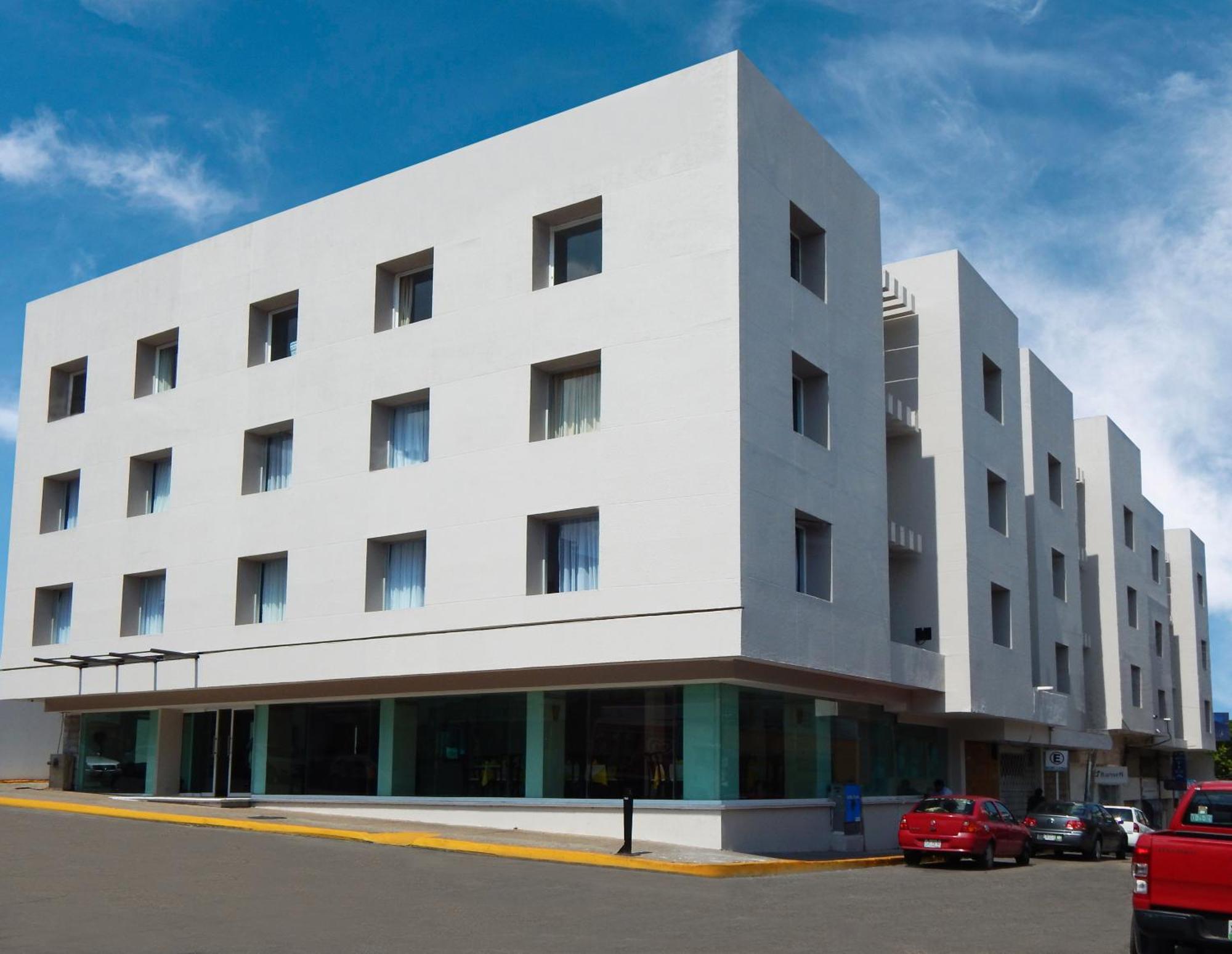 Hotel Gran Minatitlan Plaza Exterior foto